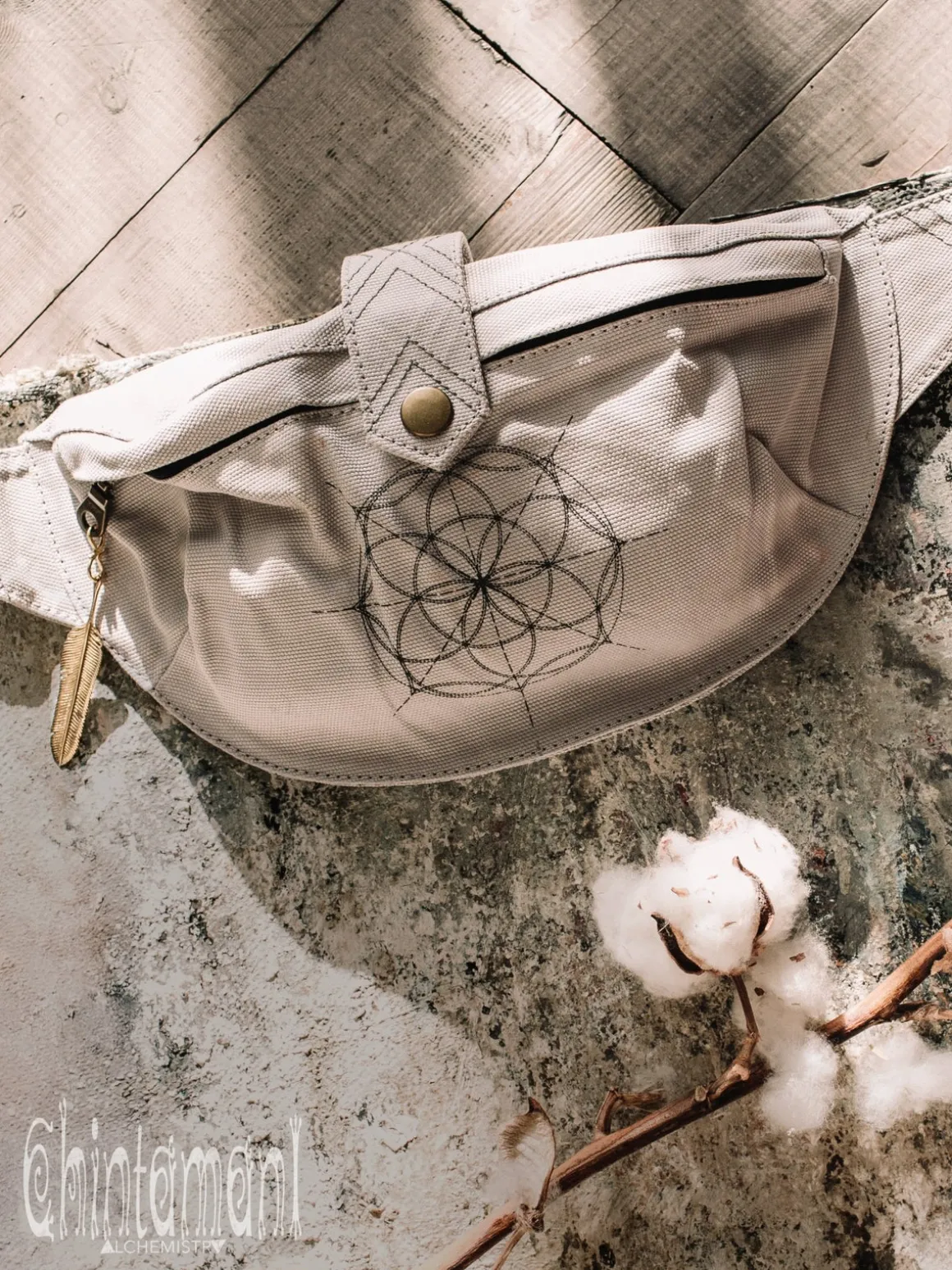 Banana Waist Bag / Light Grey