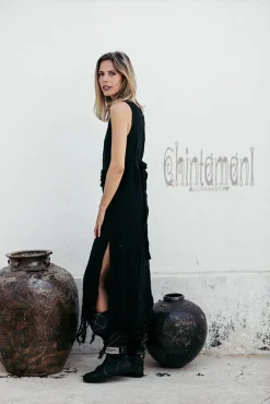 Chakruna Long Dress / Black