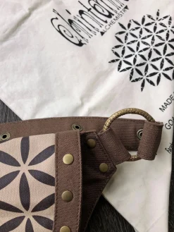 Flower Waist Bag / Brown