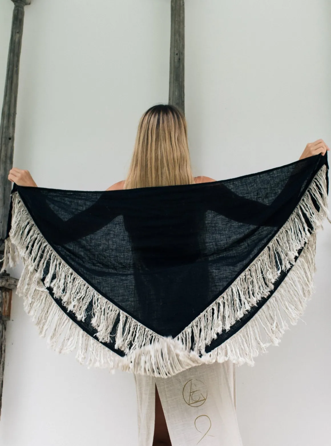 Fringe Boho Shawl / Black