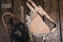 Fringy Banana Bag / Beige