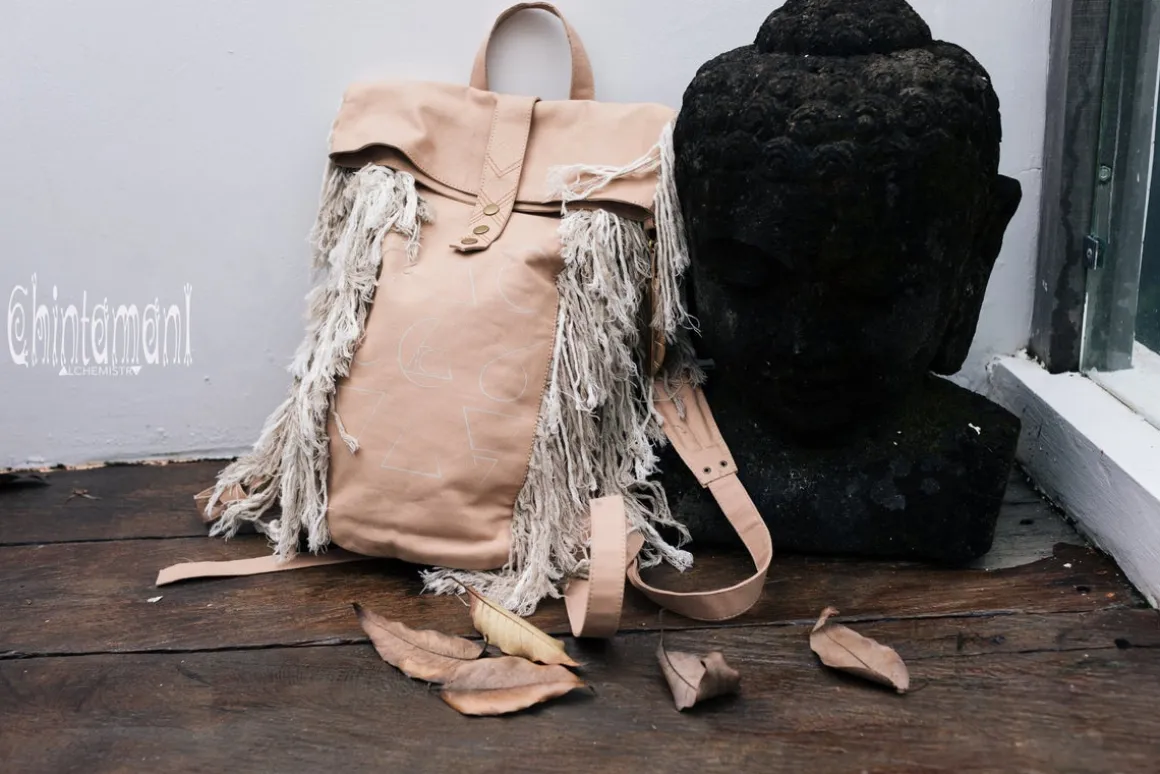 Fringy RollTop Backpack / Beige