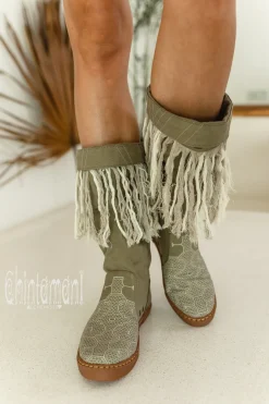 Fringy Tribal Boots / Army Green
