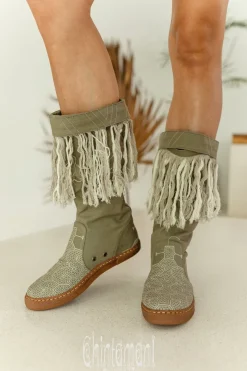 Fringy Tribal Boots / Army Green