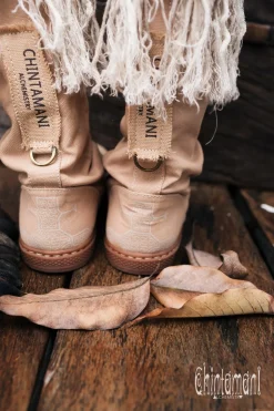 Fringy Tribal Boots / Beige