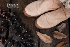 Fringy Tribal Boots / Beige