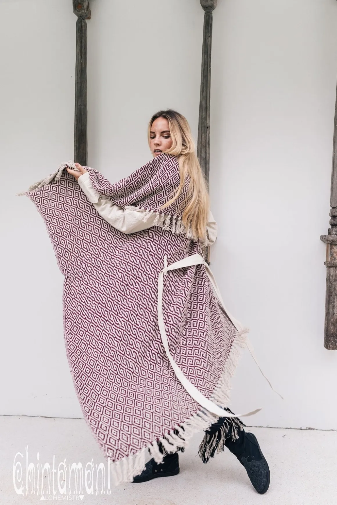 Jacquard Cotton Coat / Red & White