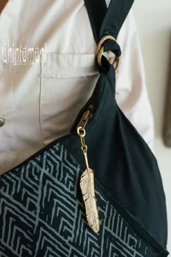 Men Crossbody Bag / Black