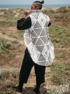 Organic Vest Jacket / Black & White