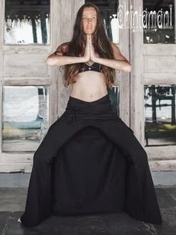 Pants with Skirt / Black