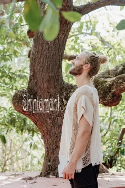 Ripped T-shirt / Beige