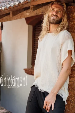 Ripped T-shirt / Off White