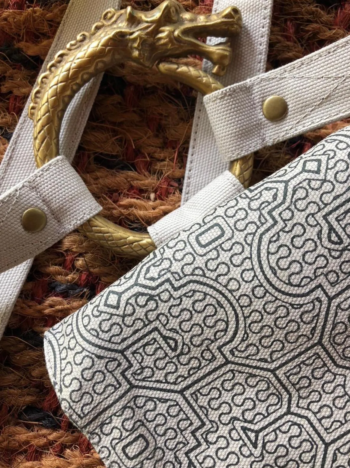 Transformer Waist Bag / Beige