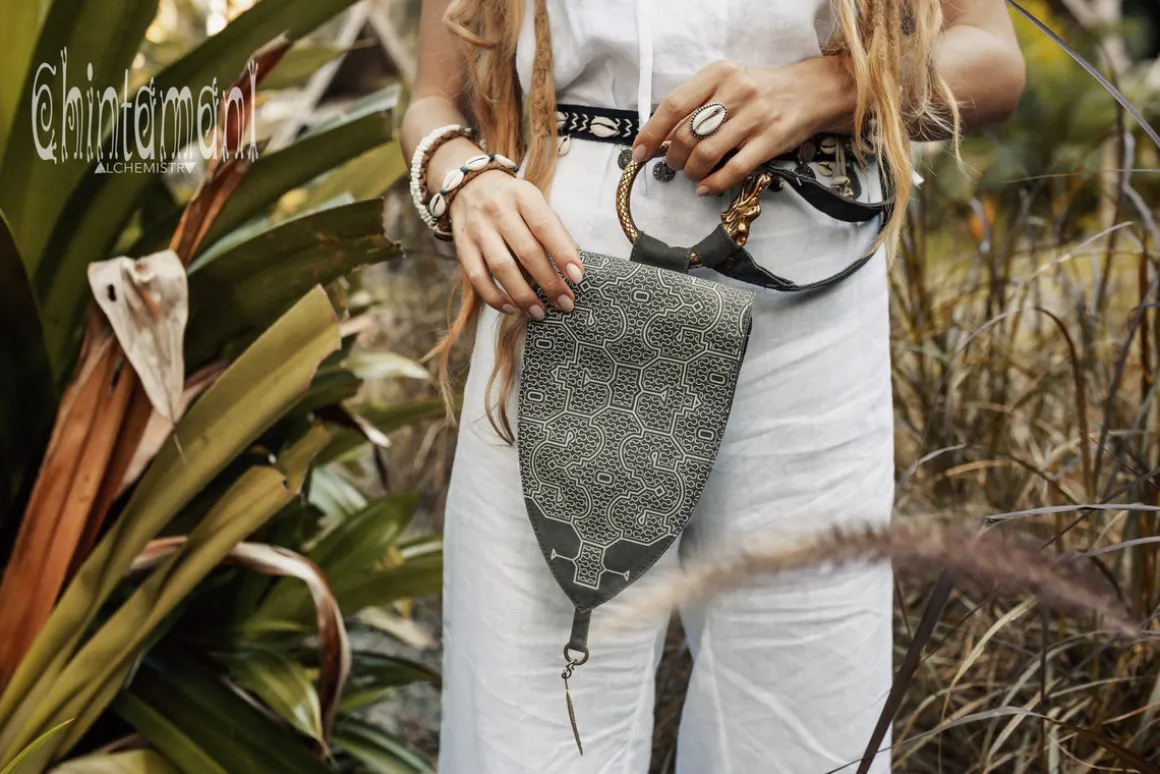 Transformer Waist Bag / Dark Grey