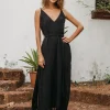 V-neck Maxi Dress / Black