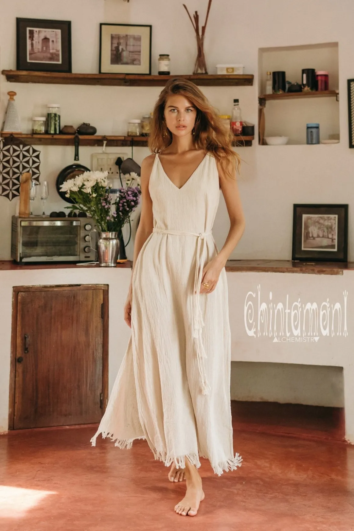 V-neck Maxi Dress / Off White