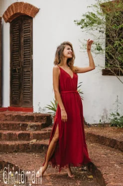 V-neck Maxi Dress / Red Ochre